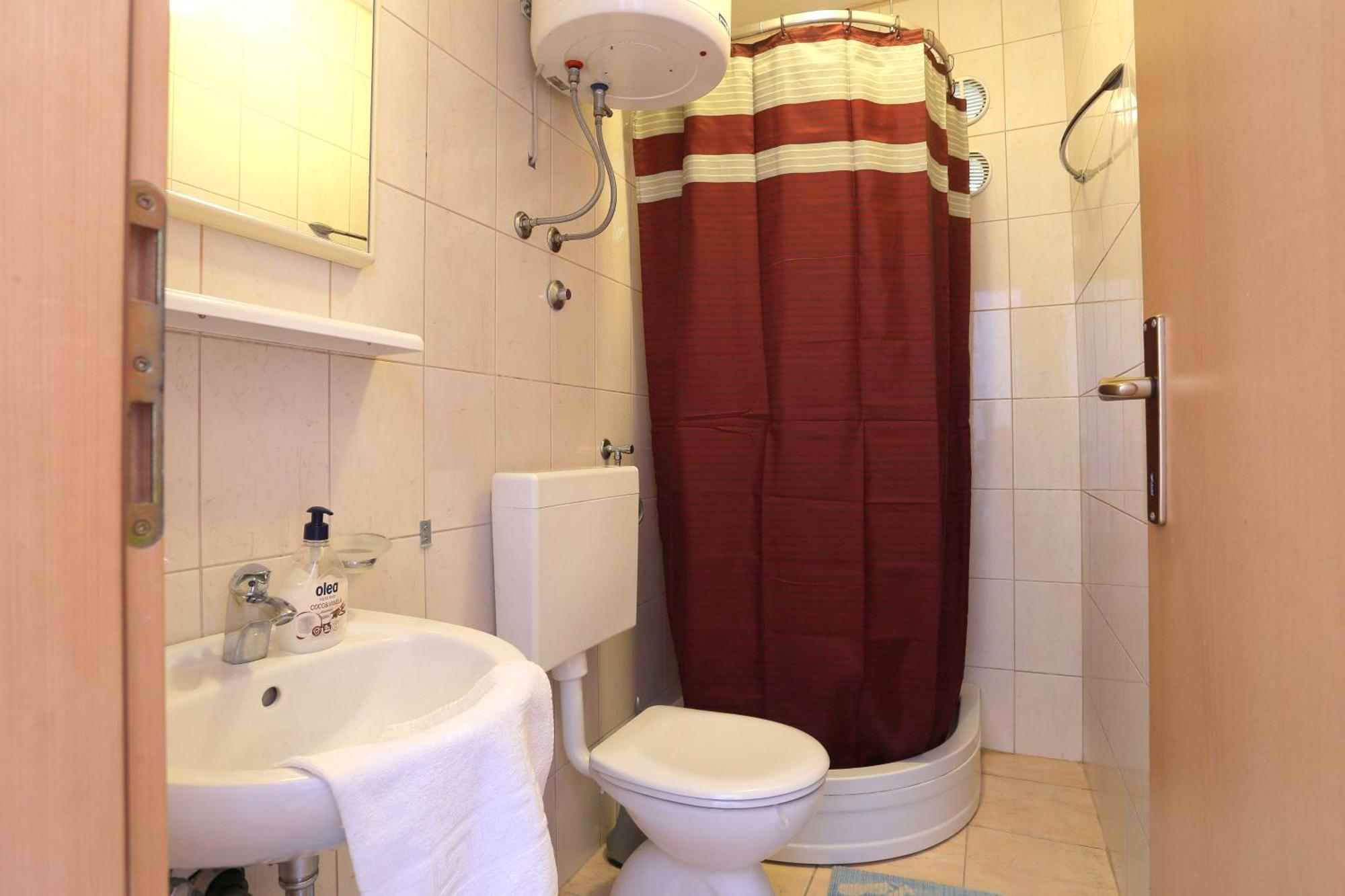 Double Room Tucepi 5263D Zewnętrze zdjęcie